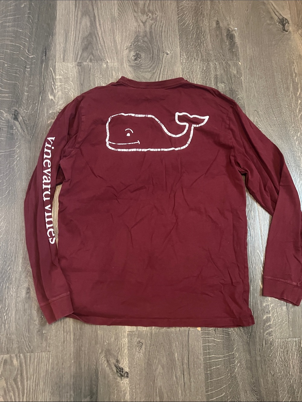 Vineyard Vines Men's Large Maroon Long Sleeve Whale Tee